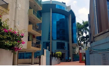 Floor image for Hanto - Crescent